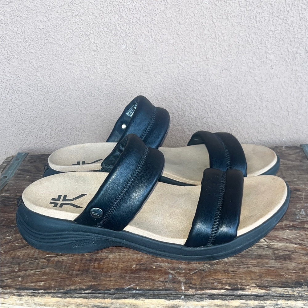 KURU Coda Mesa Orthotic Support Rocker Sole Heal Cupping Black Leather Sandal 9